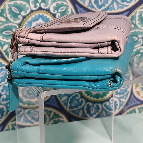 Fossil Leather Wallet - Bundle of 2 - Picture 4 of 15